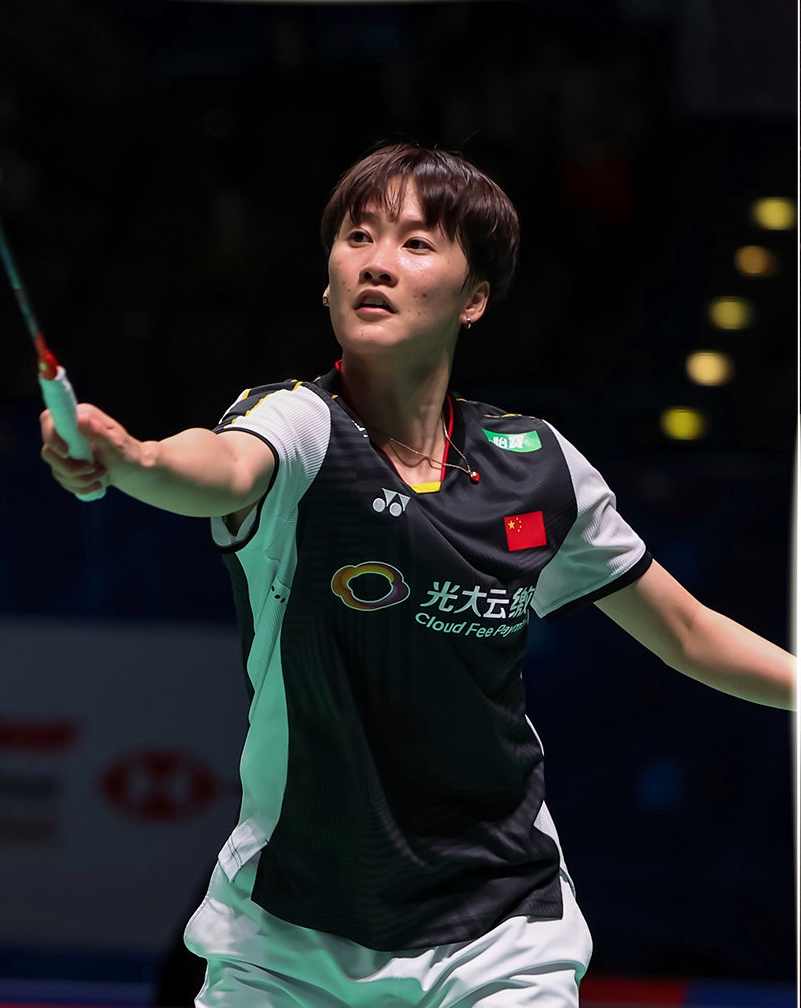 惊天逆转！羽毛球战队挺进四强