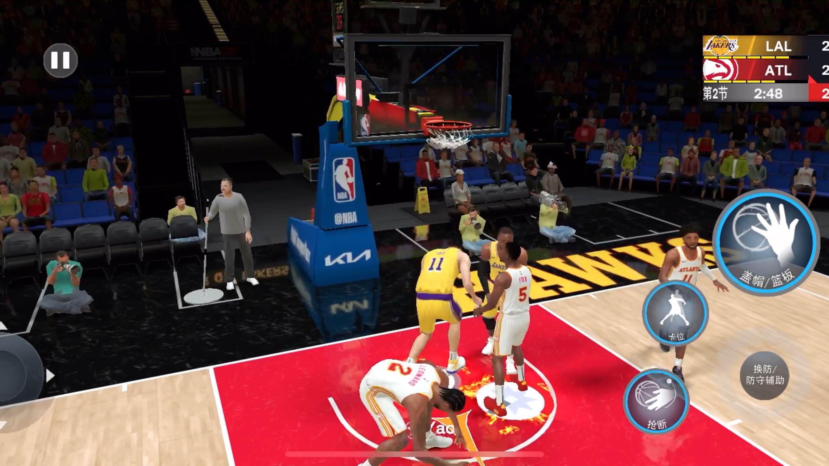 关于球星爆发！NBA2K赛场再现神级操作的信息