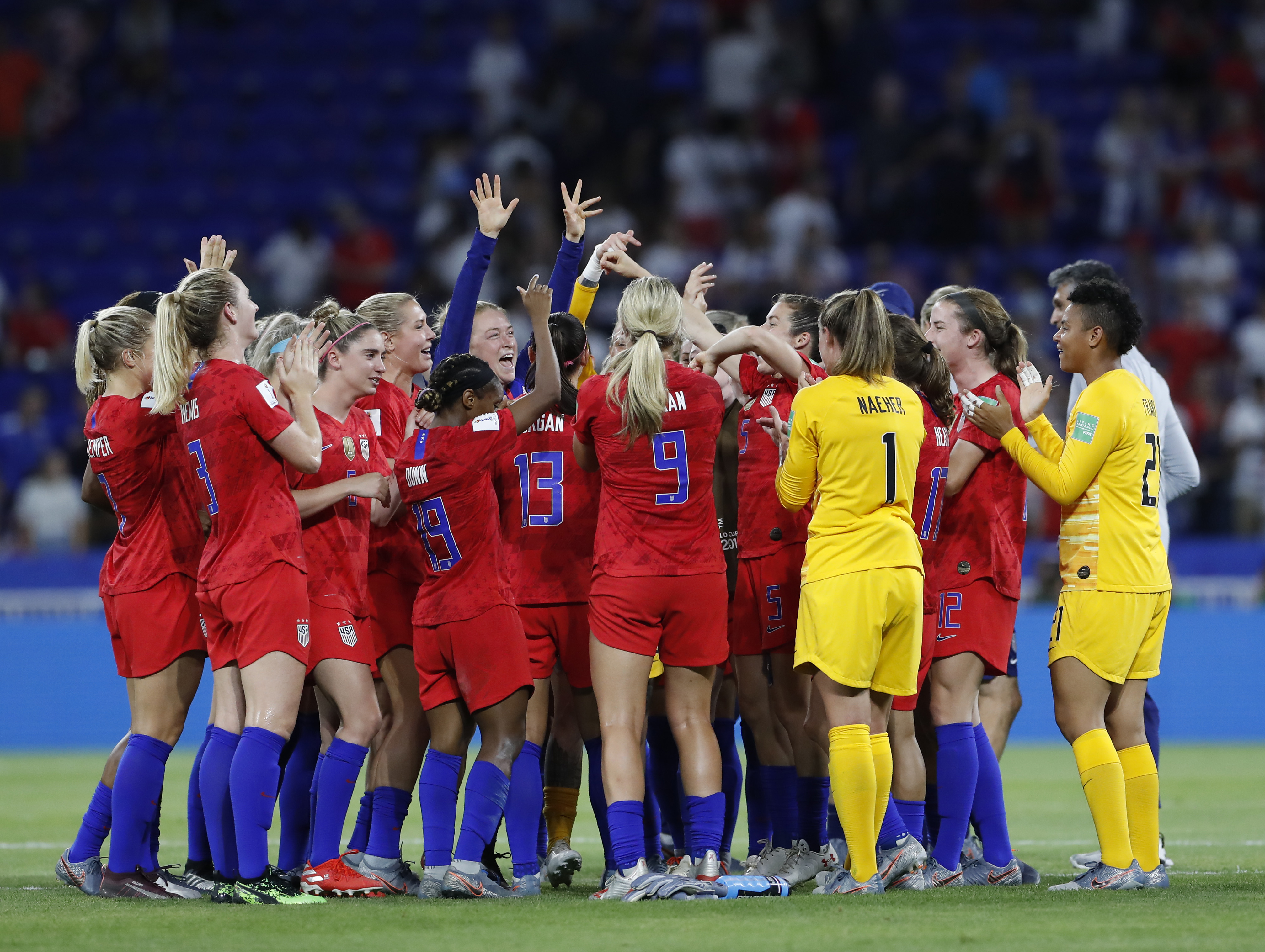 泰国队鏖战德国队，辛杜惊艳四座