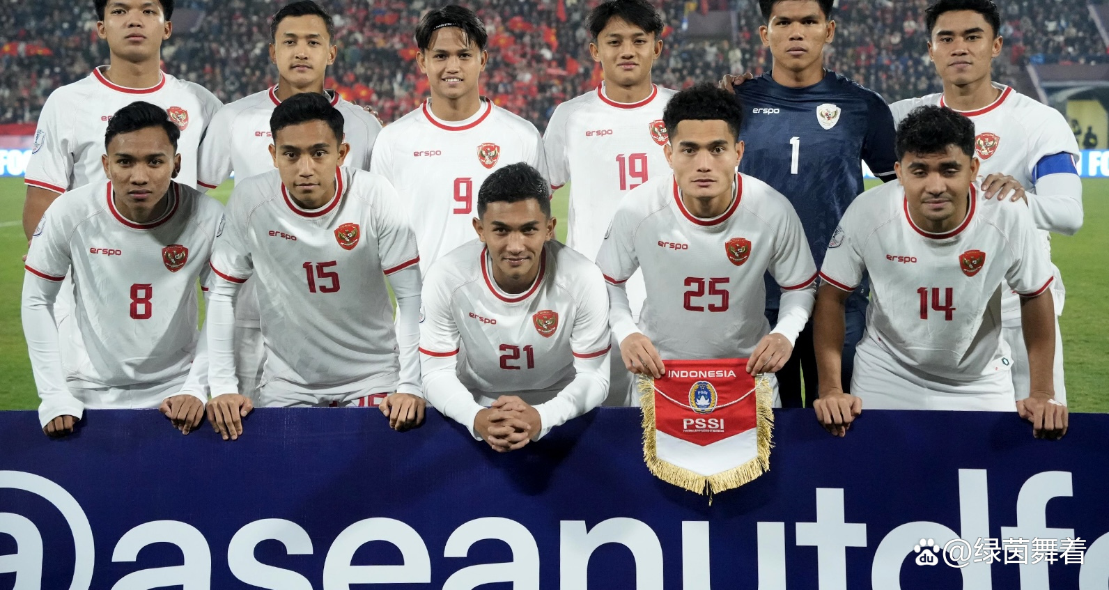 印尼队鏖战泰国队，石宇奇统治全场