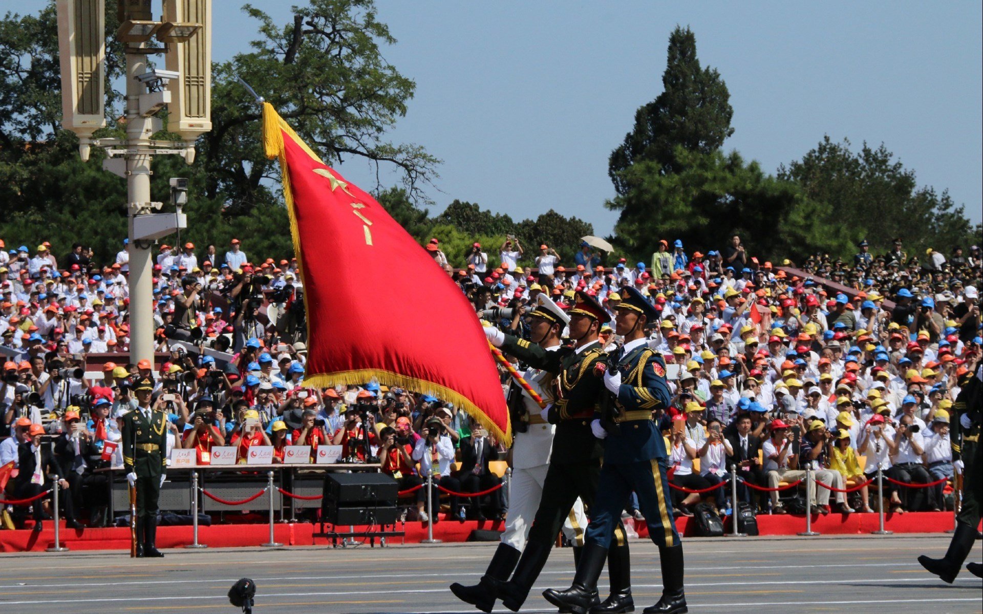 从塔雷米到无名英雄，一场改写宿命的蓝衣复仇与乌拉圭的坚韧涅槃
